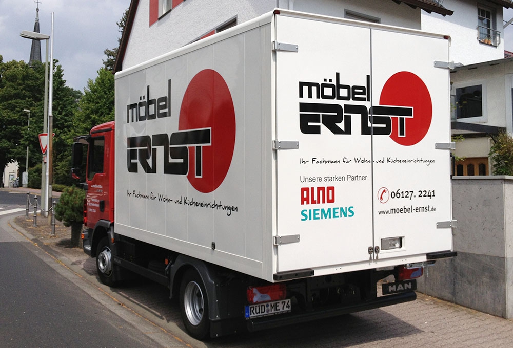 Möbel-Ernst-LKW